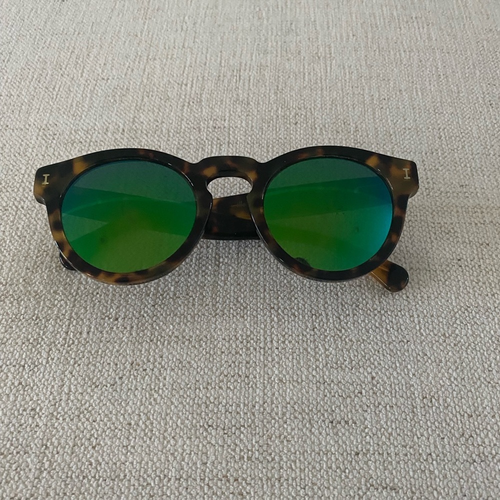 Illesteva Leonard Sunglasses